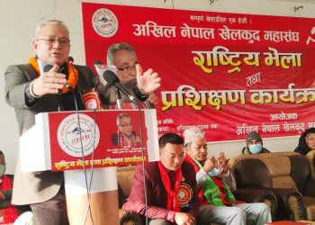 गृहमन्त्री थापाको खेलाडीहरुलाई प्रधानमन्त्री ओलीको पक्षमा उभिन आग्रह