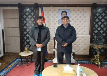 जनसाँस्कृतिक महासंघका केन्द्रीय उपाध्यक्षसहित केन्द्रीय सदस्यहरु एमालेमा