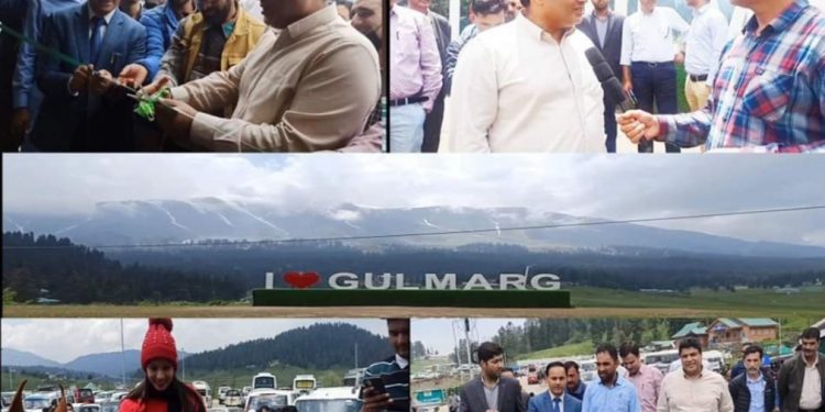 Secretary Tourism Department of J & K inaugurated a prepaid pony tracking counter at Gulmarg