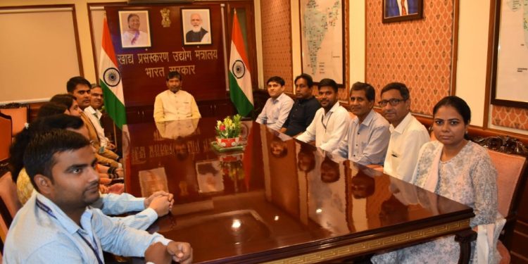 Officials needs to work in Hindi to Promote Hindi : Pashupati Paras