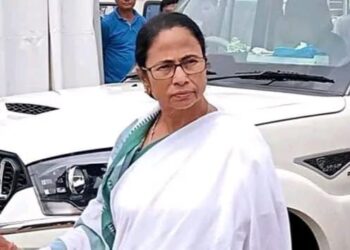 Chief Minister reached late doctor Moumita’s house