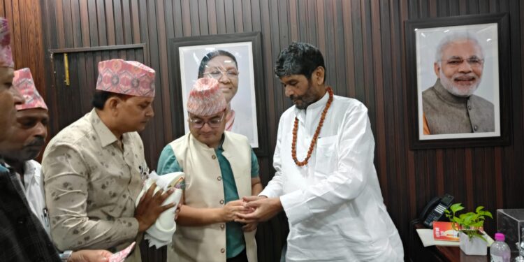 SAARC Journalist Forum met former Minister of India Pashupati Kumar Paras
