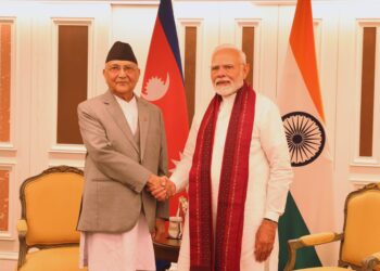Nepali PM Oli meets Indian PM Modi on BIMSTEC