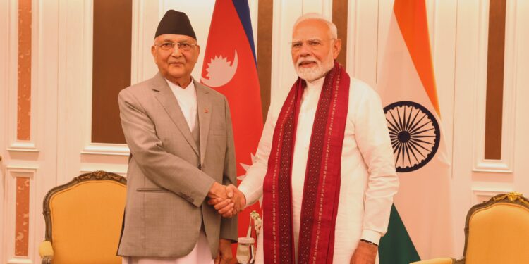 Nepali PM Oli meets Indian PM Modi on BIMSTEC