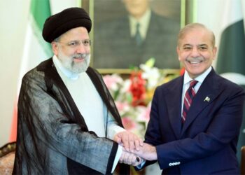 PM of Pakistan condemn of US attacks on telephone conversation with Iran’ President 