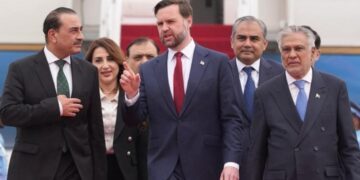 U.S. Delegation Led by JD Vance En Route to Pakistan for High-Stakes Iran Talks