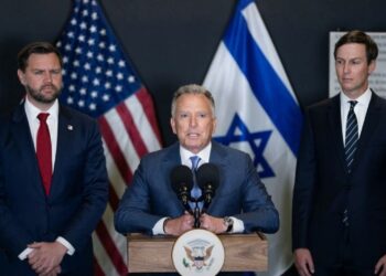 US envoys Steve Witkoff and Jared Kushner have arrived in Pakistan