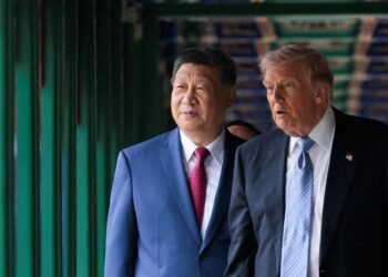 President Xi Jinping and Donald Trump Hold Private Meeting in Beijing
