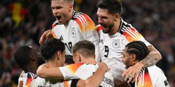Netherlands Shine, Germany Survive Thriller as Group Stage Heats Up
