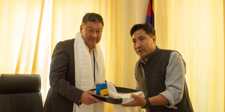 Tibet Policy Institute Marks Leadership Transition